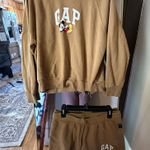 Disney Gap  Set x Lounge Photo 0