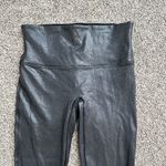 Spanx  black faux leather leggings size XL Photo 2