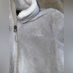 The North Face  Women’s White Osito Fleece Jacket size Small Photo 1