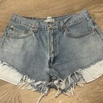 Levi's Levi’s Relaxed Fit 550 Cutoff Shorts. Waist 33. Photo 0