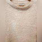 Dress Forum  Los Angeles Sweater Photo 3