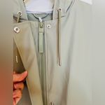 Rains String Parka, “Earth”, women’s L, NWT Green Size L Photo 4