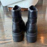 Timberland Everleigh Front-Zip Boot size 8.5 Black Leather GUC Photo 7