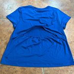 Athleta Air Out Cinch TEE in Blueish Size M Photo 7