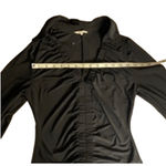 Meraki Black Ruched V Photo 8