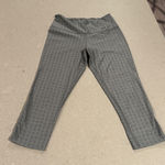 Nike  Dri Fit Womens XS Gray Perforated Capris Athletic Leggings Pants Photo 0
