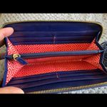 Stella & Dot  Wallet Zip Around Fringe Zipper Pull Pink Vay Blue EUC Photo 4