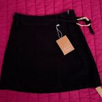 Reformation NWT  SKIRT SIZE 23 BLACK W BELT Photo 0