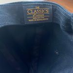 Noah Kahan Hat Black Photo 1