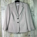 Kasper  Size 6 Gray (Palm Desert) Lined Blazer w/2 Button Front Padded Shoulders Photo 1
