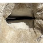 Storm By Cougar Women’s Sz 10 Gray leather Faux Fur Boots Activewear Travel Wear Photo 13