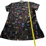 GREEN TOWN Women’s Performance V Photo 3