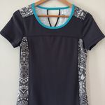 Title Nine  Dream Dress Short Sleeve Stretch Keyhole Back Mixed Print Black Sz S Photo 1