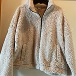 American Eagle Outfitters Sherpa Photo 0