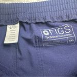 FIGS  Women’s Yola Skinny Scrub Pants. Color: Navy. Size: XXL. Photo 2