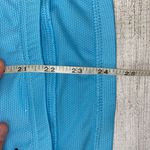 Adidas women’s M textured short sleeve golf shirt w/back pocket Photo 9