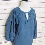 Universal Threads Universal Thread Blue Puffed Sleeve Keyhole Top Size Small Photo 1