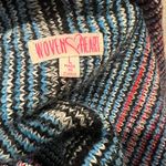 Woven Heart Poncho Photo 5