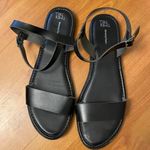 Time & Tru Black Ankle strap sandals Photo 0