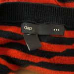 Gap ⭐️ Women's Blue Red Offset Striped Sweater Shirt Size Small Photo 3