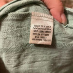 Very J NWT  SAGE GREEN CROPPED BOHO V-NECK BLOUSE Photo 3