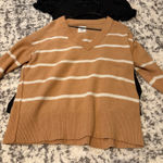 Francesca's Sweater  Photo 0