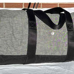 Lucy Athletics Duffel Grey Textured Shoulder Strap Zip Unisex Size Medium Gray Photo 0