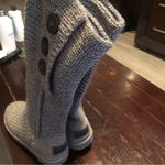 UGG  Classic Cardy knitted sweater 3 button fold over boots.Silver color. Size: 8 Photo 3
