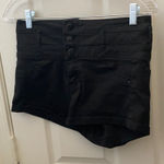 Refuge FINAL MARKDOWN Ladies  shorts 4 Photo 0