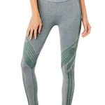 Alo Yoga  7/8 High-Waist Seamless Tempo Legging Photo 0