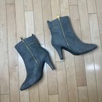 BELLINI Claudia Bootie Gray Suede Gold Zippers Booties Heels Size 8M Photo 2