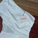 superdown NWT Danielle mini dress Photo 4