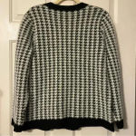 Tahari  Eyelash Fringe‎ Houndstooth Button Front Cardigan Sweater Size Medium Photo 1