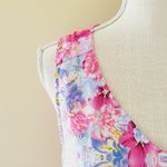 Paraphrase  colorful floral blouse size small Photo 1