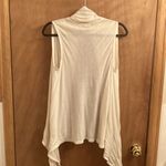 Forever 21 Cream sleeveless cardigan knit top woman’s size small Photo 3