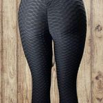 Scrunched up butt lifting leggings TikTok yoga pants Black Photo 0