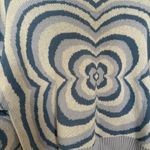 Le lis Multicolor Sweater Photo 3