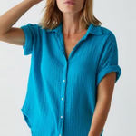 NWT Michael Stars Bailey Gauze Button Down Shirt Capri Blue Size XS Photo 0