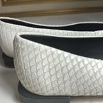 Saks 5th Avenue SAKS FIFTH AVENUE women’s Snake Embossed Leather Flats size 5.5 Photo 11