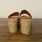 Beach by Matisse Chunky Espadrille Heels size 9 Tan Photo 3