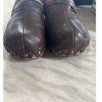 Olukai Dark Brown Leather Scallop Wood Slip On Clog Size 7 Photo 3