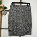 Michael Kors Stretch Straight Pencil Black White Skirt Size 8 Photo 4