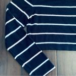 Forever 21  Black & White Striped Soft Long-Sleeve Dressy Sweather Crop Top Photo 4