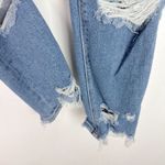 American Eagle  Stretch Destroyed Mom Jeans Distressed Ripped Size 4 EUC Photo 3