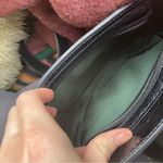 Kelly Wynne No Curfew Crossbody In rule breaker black textured leather Photo 12