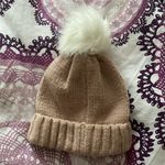 Oasis “LOVE” BEANIE Photo 1