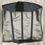 Leonisa  shapewear Photo 2