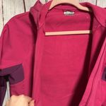 ASICS NWT pink hooded soft shell jacket Photo 5