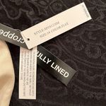 Larry Levine NWT linen lined cropped pants beautifulâembroidery at the hem Photo 11