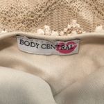 Body Central  Bodycon Floral Cream Tan Dress Small Photo 4